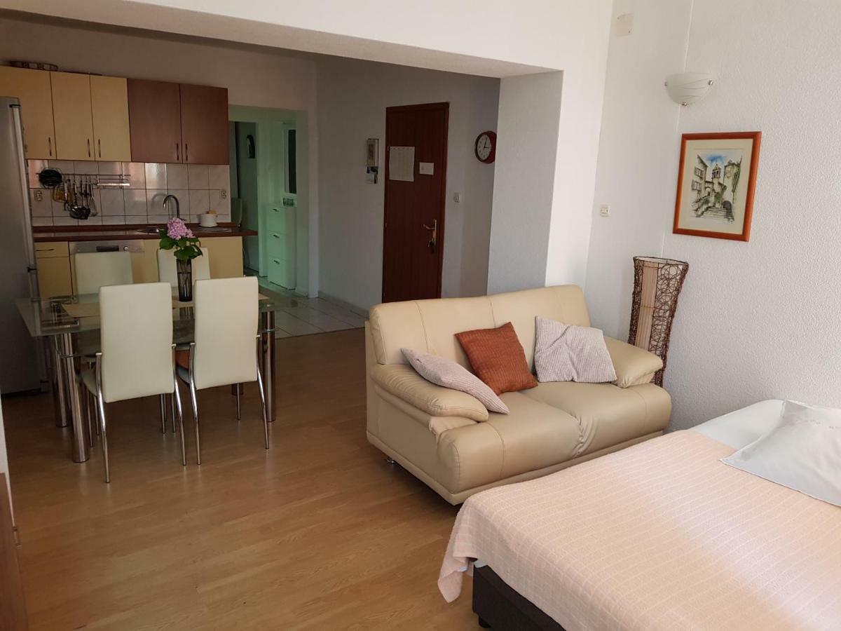Centar - Mirjana Apartman